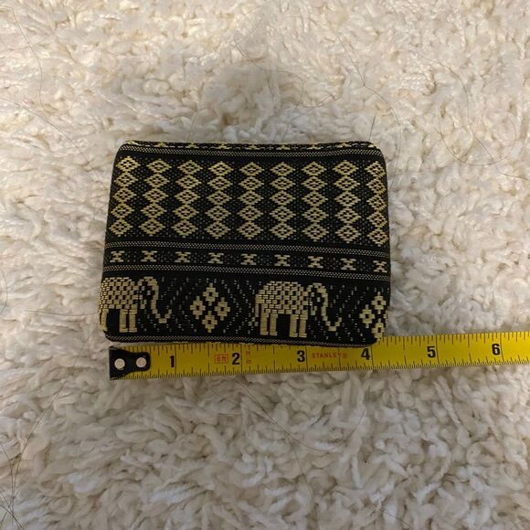 Women's Black/Gold Zipper Card Holder/Coin Purse. Card Holder. O/S. Animal Print - Picture 5 of 6
